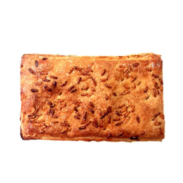 Coca Hojaldre piñones rellena de cabello de angel